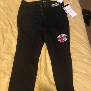 ankle jeans never worn!! brand new